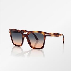 TOM FORD Selby FT0952 Women's Sunglasses